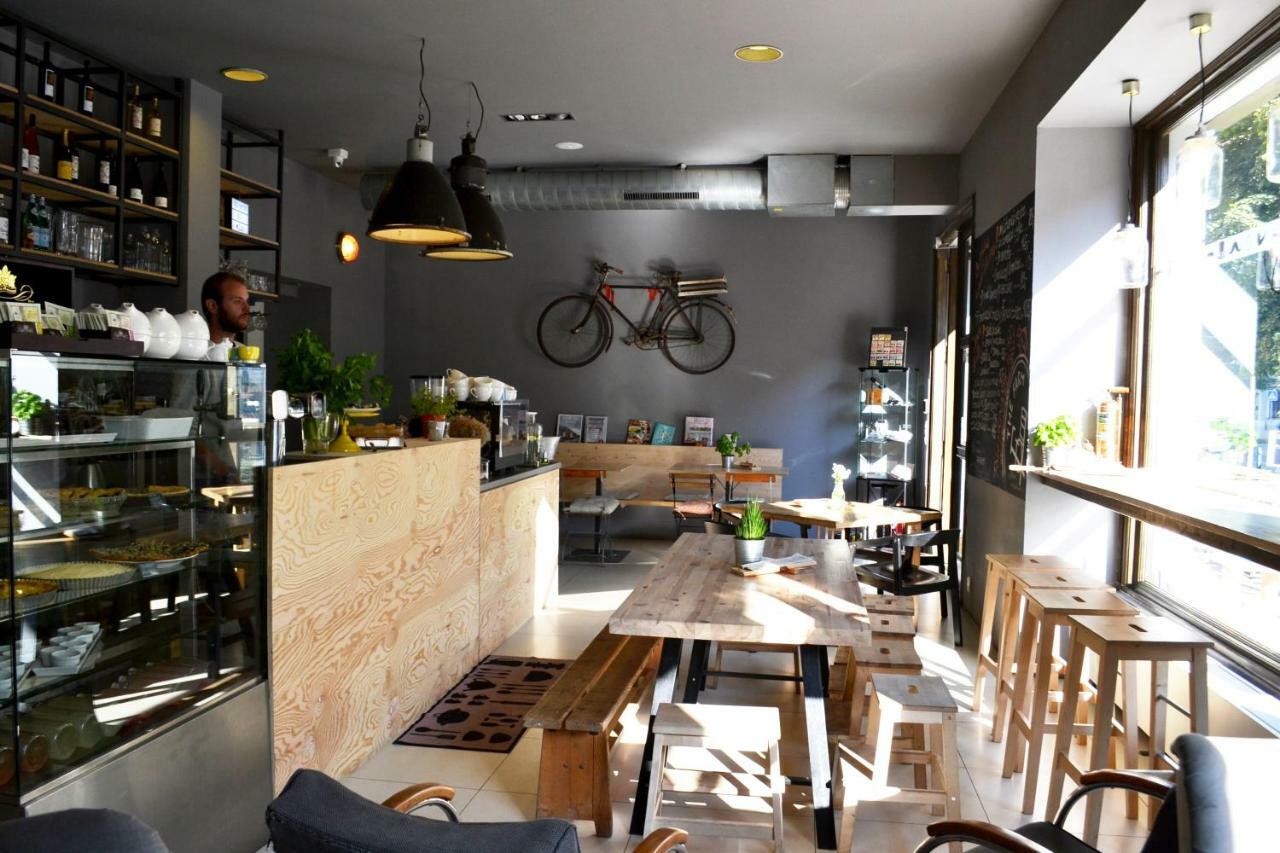 Trendy Local Apartment Prague Exterior photo